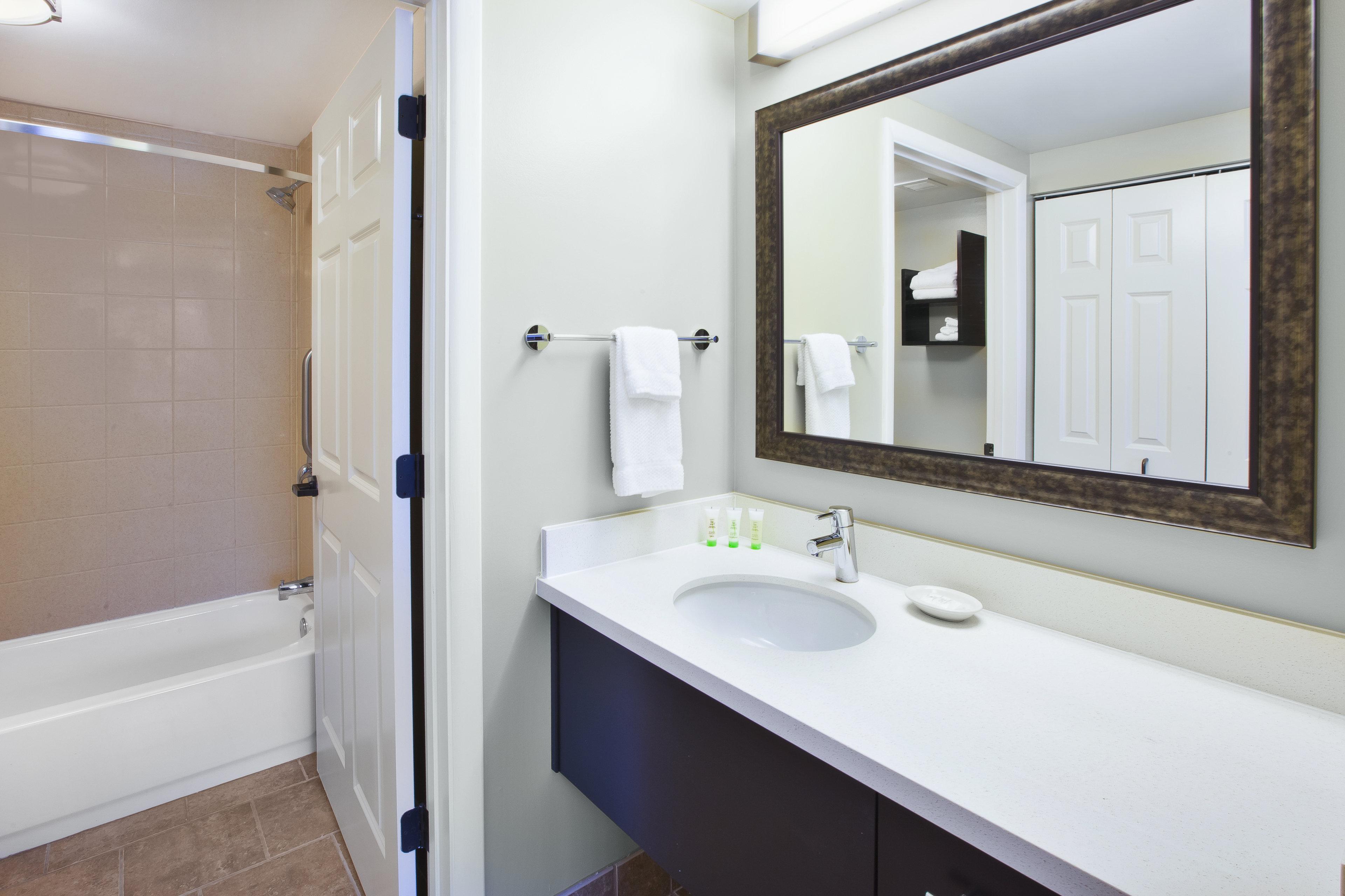 Staybridge Suites Cleveland Mayfield Heights Beachwood By Ihg מראה חיצוני תמונה
